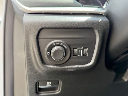 New 2026 Jeep Grand Cherokee Laredo X AWD/4WD image 20