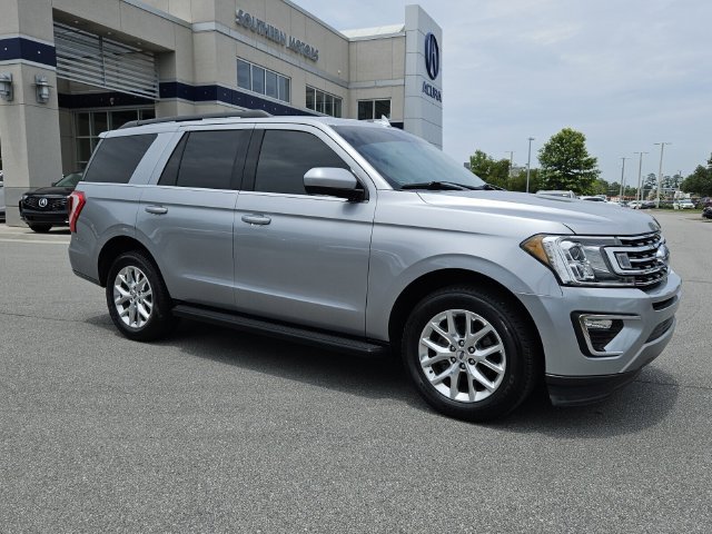 Used 2020 Ford Expedition XLT RWD image 2