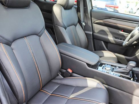 New 2025 MAZDA CX-50 2.5 Hybrid w/ Premium Plus Pkg image 17