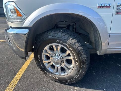 Used 2018 RAM 2500 Laramie w/ Snow Chief Group AWD/4WD image 16
