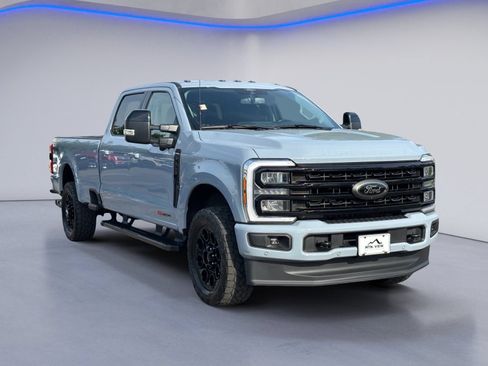 Used 2024 Ford F350 Lariat w/ Lariat Ultimate Package AWD/4WD image 10