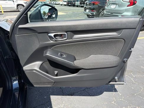 Used 2024 Honda Civic Sport image 17