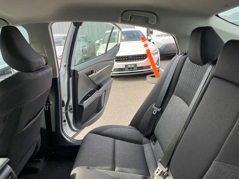 Used 2025 Toyota Camry LE image 38