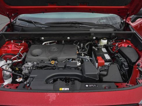 New 2025 Toyota RAV4 LE image 15