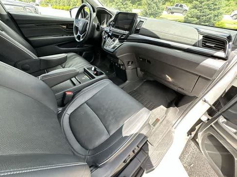 Used 2023 Honda Odyssey Elite image 22