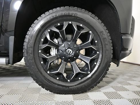 Used 2021 Chevrolet Silverado 1500 High Country w/ Safety Package II AWD/4WD image 12