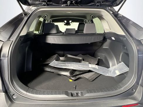 Used 2024 Toyota RAV4 XLE image 28