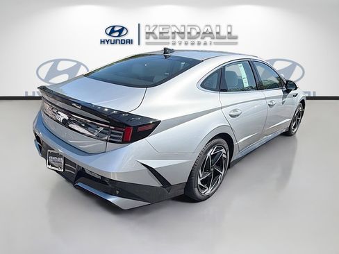 New 2026 Hyundai Sonata SEL FWD image 6