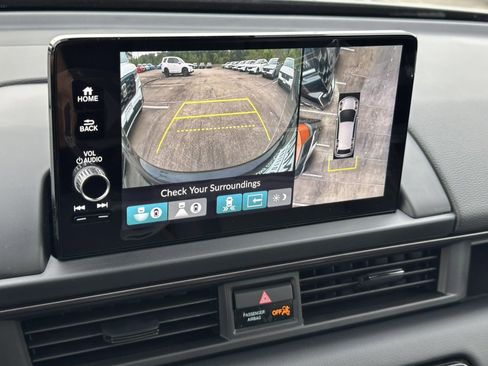 New 2025 Honda Pilot TrailSport image 29