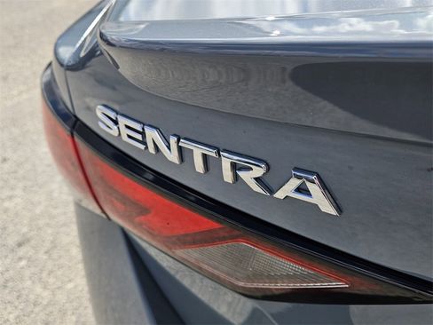 New 2025 Nissan Sentra SR w/ Trunk Package image 9