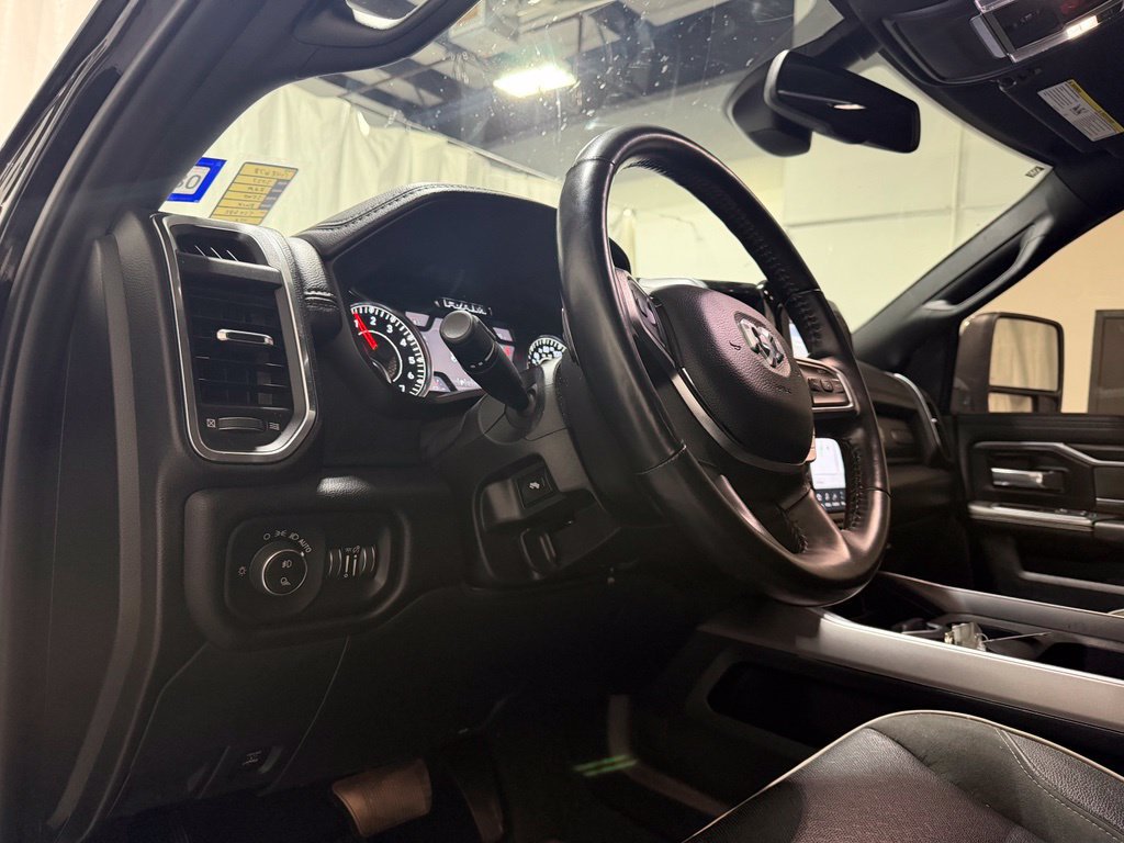 Used 2023 RAM 2500 Laramie AWD/4WD image 17