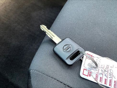 Used 2024 Nissan Versa S w/ S Plus Package image 10