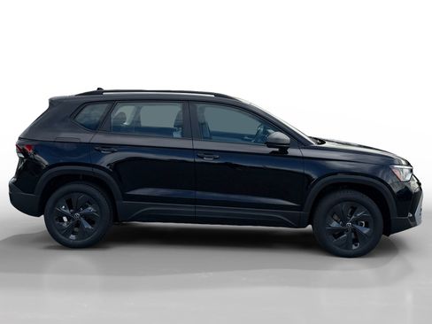 New 2026 Volkswagen Taos S image 6
