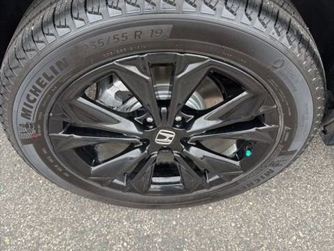 Used 2026 Honda CR-V Sport Touring image 8