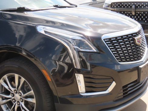 Used 2023 Cadillac XT5 Premium Luxury FWD image 5