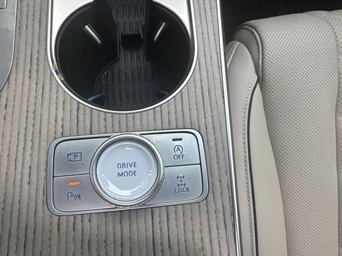 Used 2025 Genesis GV80 3.5T Prestige AWD/4WD image 20