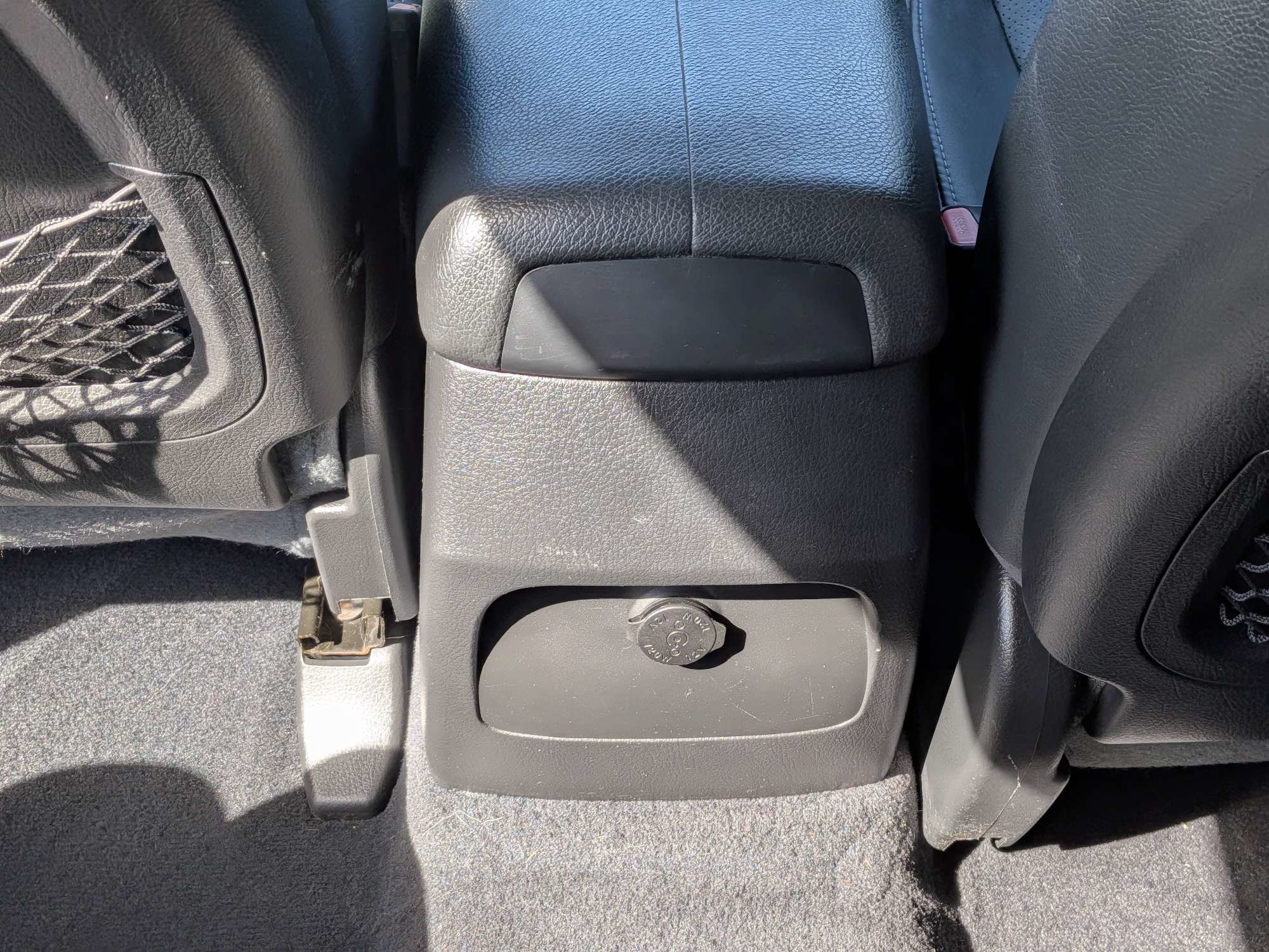 Used 2011 Kia Sorento SX FWD image 15