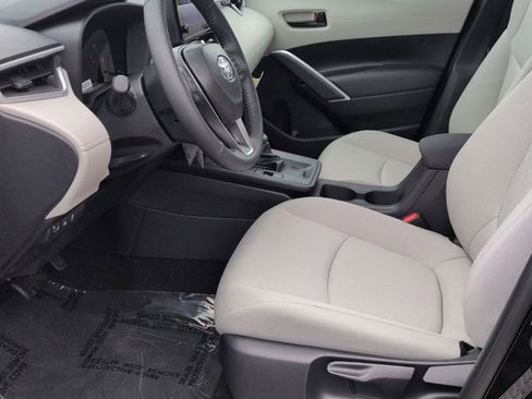 New 2026 Toyota Corolla Cross LE image 11