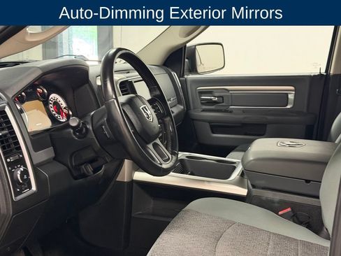 Used 2017 RAM 1500 Big Horn AWD/4WD image 31