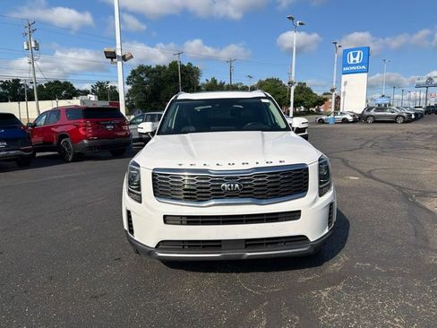 Used 2020 Kia Telluride EX w/ EX Premium Package AWD/4WD image 2