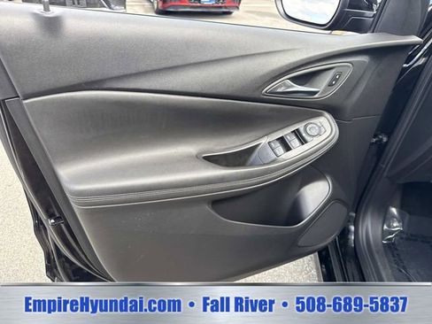Used 2024 Buick Encore GX Sport Touring AWD/4WD image 17
