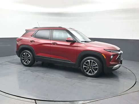 Used 2024 Chevrolet TrailBlazer LT image 8