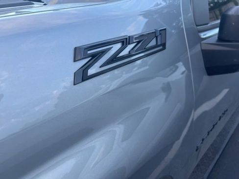 Used 2025 Chevrolet Silverado 2500 LT w/ Trail Boss Package image 5