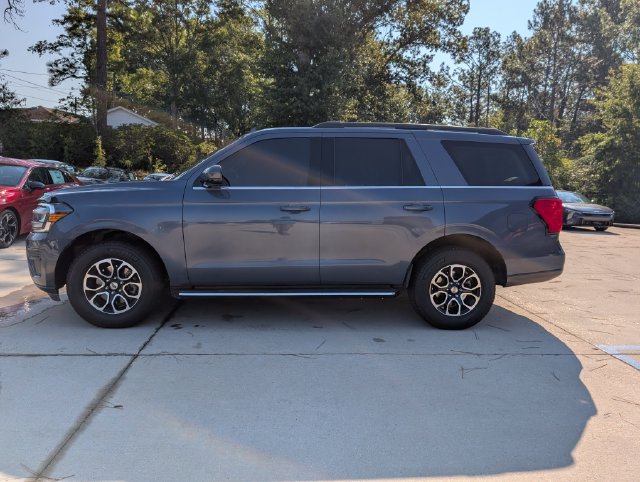 Used 2023 Ford Expedition XLT RWD image 6