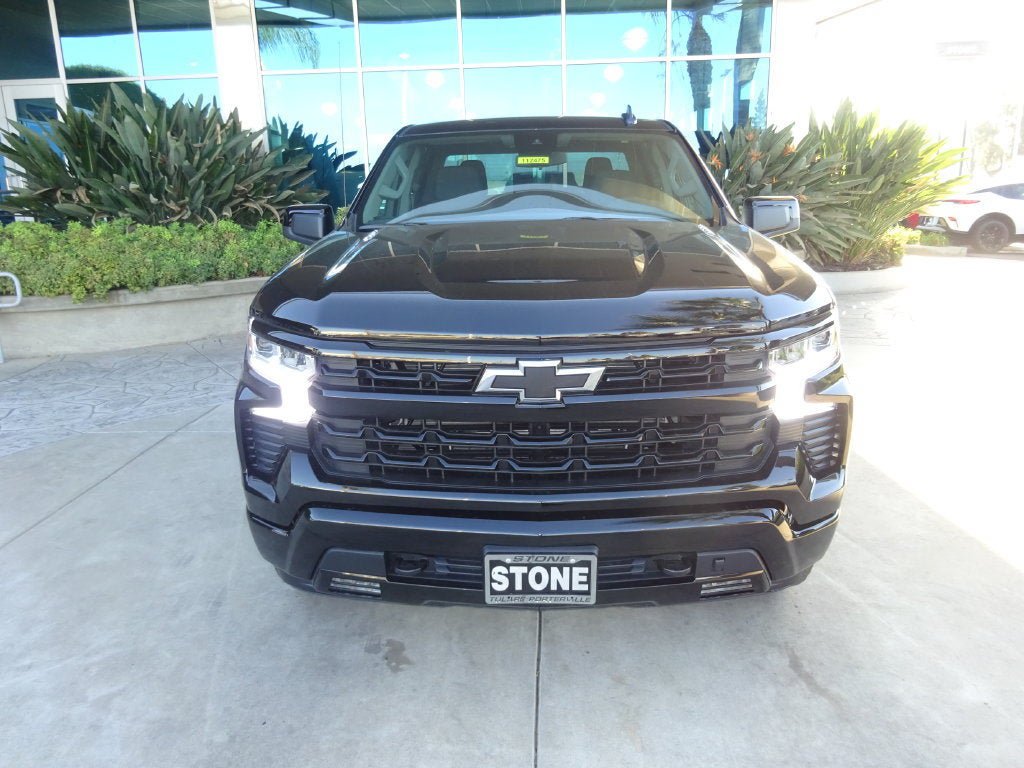 New 2026 Chevrolet Silverado 1500 RST w/ Z71 Off-Road Package AWD/4WD image 2