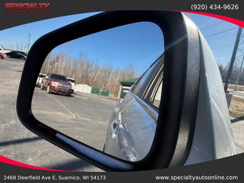 Used 2019 Chevrolet Trax LT w/ Driver Confidence Package image 11