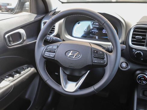 New 2026 Hyundai Venue SEL FWD image 21
