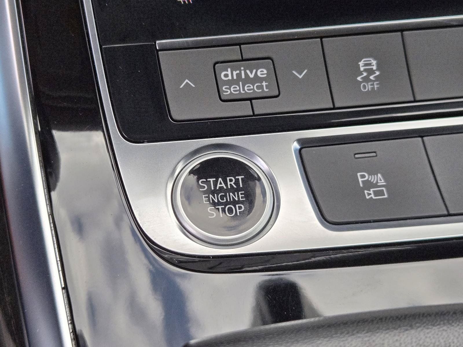 Used 2022 Audi Q7 3.0T Premium Plus AWD/4WD image 13