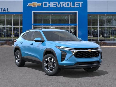 New 2026 Chevrolet Trax LT w/ Driver Confidence Package image 7