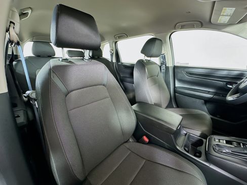 Used 2024 Honda CR-V LX image 25
