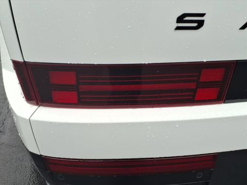 Used 2025 Hyundai Santa Fe Calligraphy AWD/4WD image 16