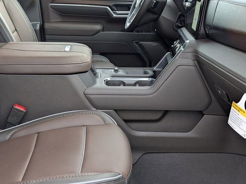 New 2026 GMC Sierra 3500 Denali image 34