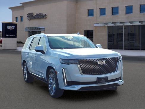 Certified 2024 Cadillac Escalade Premium Luxury w/ Performance Package AWD/4WD image 3