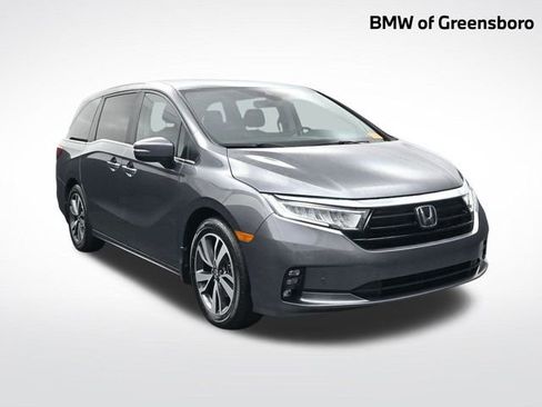 Used 2023 Honda Odyssey Touring image 1