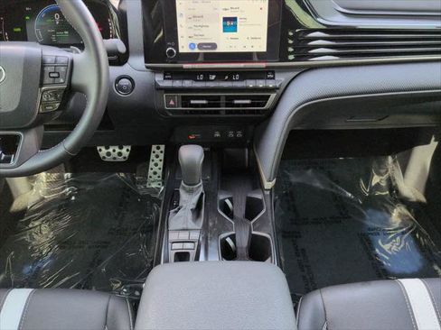 Certified 2026 Toyota Camry SE w/ Convenience Package FWD image 18