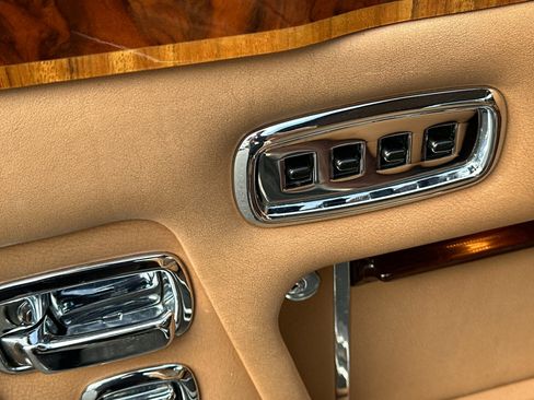 Used 1986 Rolls-Royce Corniche image 13