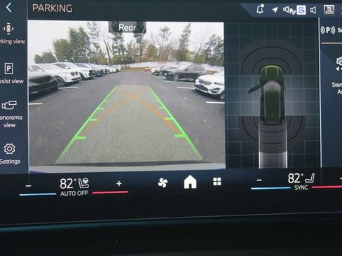 Used 2025 BMW X1 xDrive28i w/ Convenience Package image 18