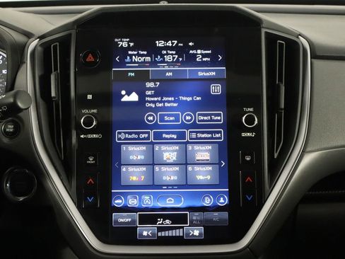 Used 2024 Subaru Crosstrek 2.0i Premium image 29