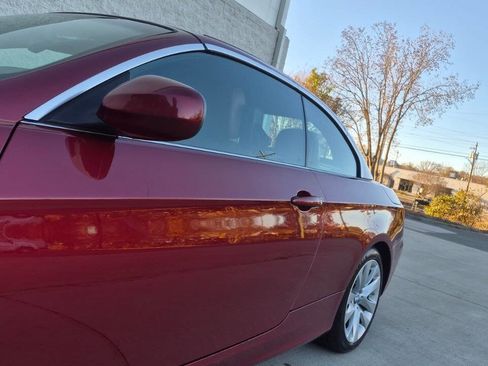 Used 2013 BMW 328i Convertible image 17