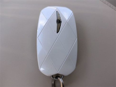 Certified 2026 Genesis GV70 2.5T Select image 29