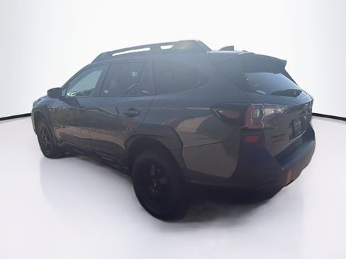 Used 2022 Subaru Outback Wilderness AWD/4WD image 5