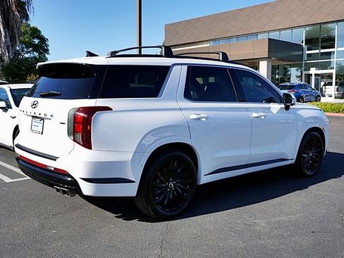 Certified 2025 Hyundai Palisade Calligraphy AWD/4WD image 9