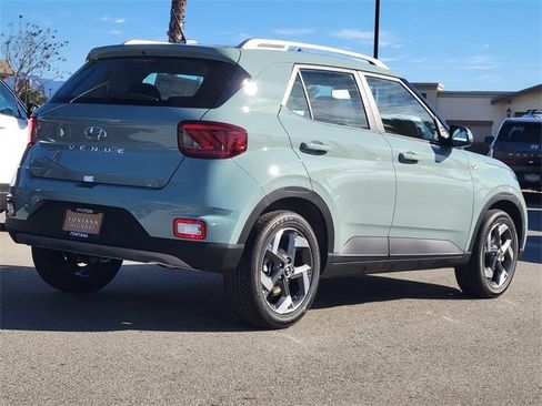 New 2026 Hyundai Venue SEL image 2