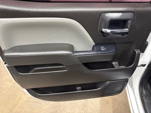 Used 2019 Chevrolet Silverado 2500 W/T AWD/4WD image 32