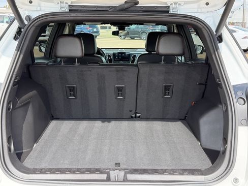 Used 2024 Chevrolet Equinox RS FWD image 40