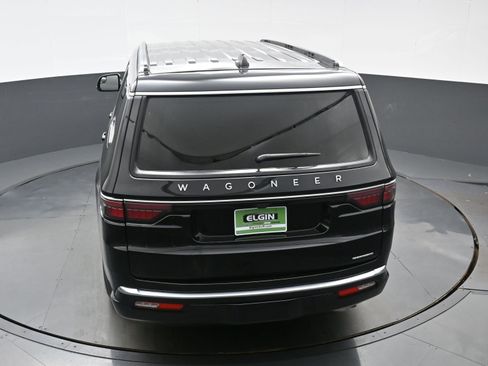 Used 2024 Jeep Wagoneer L Series II w/ Flexible Seating Group AWD/4WD image 34